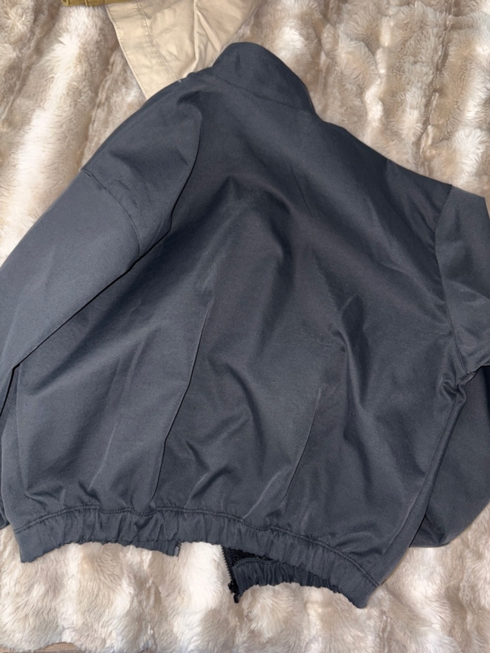 Nike Black Lightweight Full-Zip Windbreaker Jacket - Picture 5 of 5